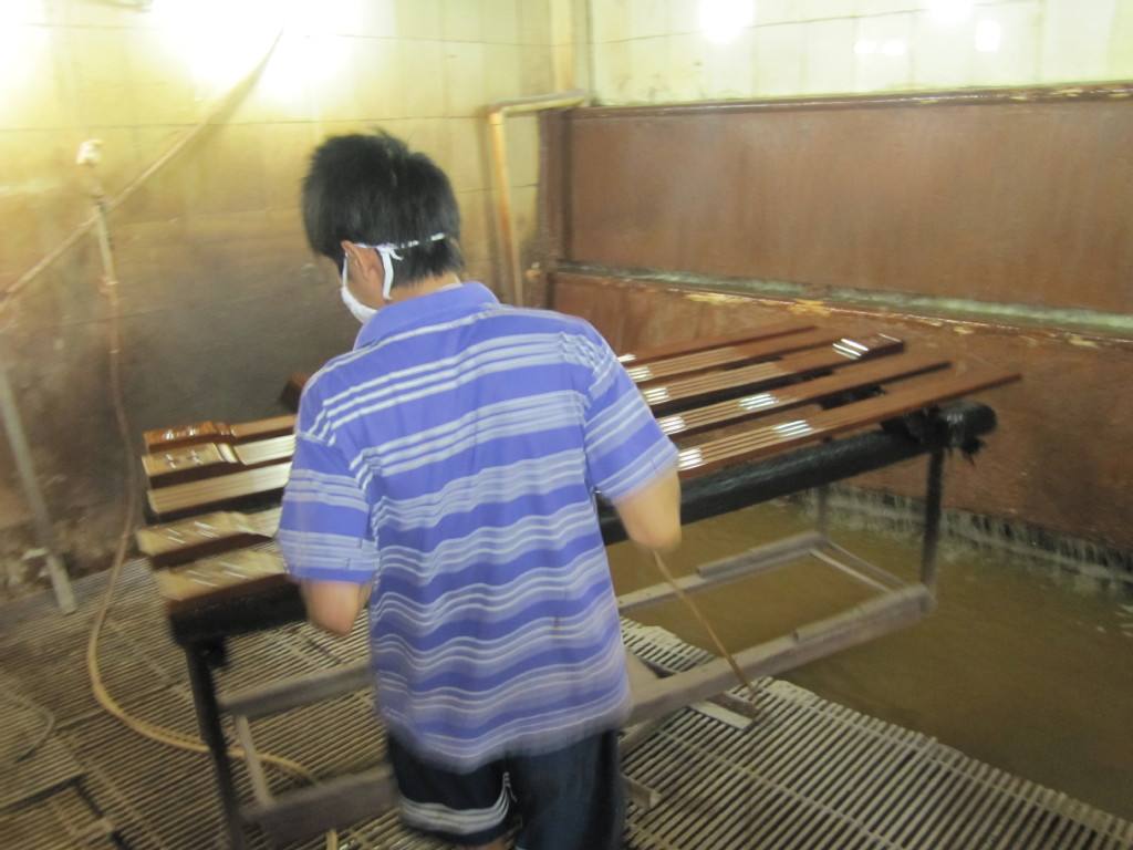 穗軒門業蕾蕾專欄 隨手拍工廠實景，細品實木門匠心制作工藝